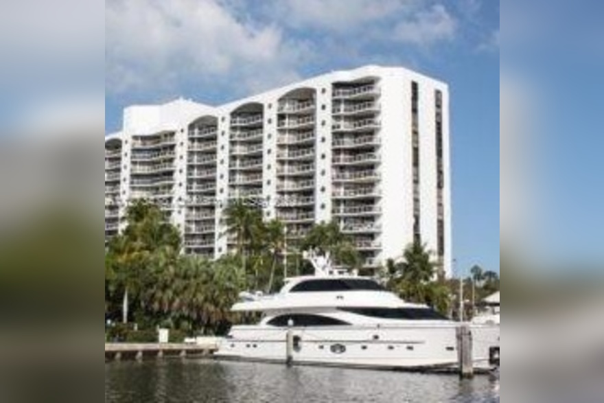 Portsview Waterways Condo for Sale in Aventura, FL